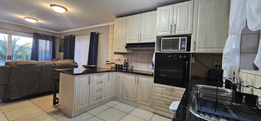 3 Bedroom Property for Sale in Sunset Estate Western Cape